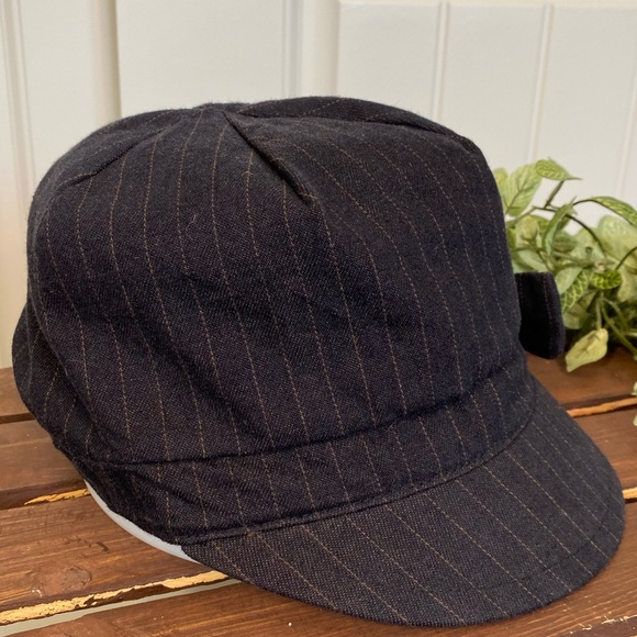 Stylish Pin Stripe GAP Bakers Boy Hat With Bow - Picture 3 of 10